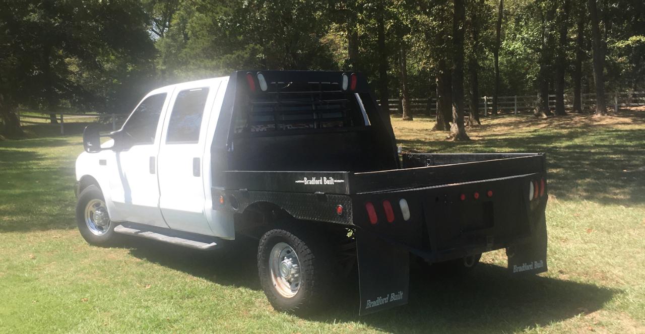 Ford Super Duty F-250 Crew Cab 156" Lariat 2001