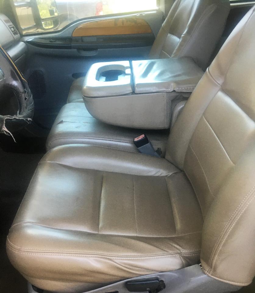 Ford Super Duty F-250 Crew Cab 156" Lariat 2001