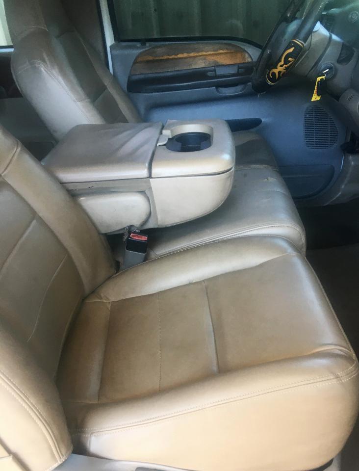 Ford Super Duty F-250 Crew Cab 156" Lariat 2001