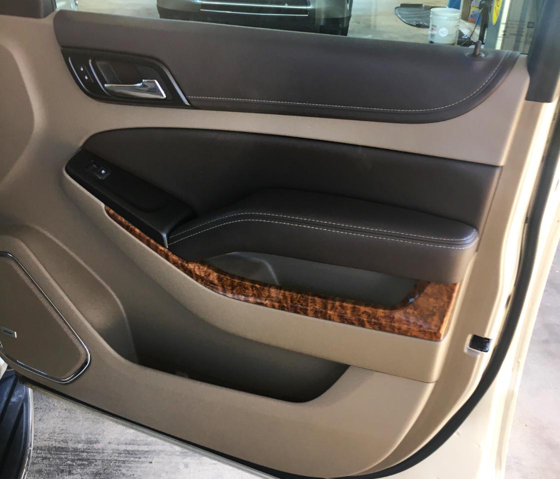 Chevrolet Suburban 2WD 4dr 1500 Premier 2017