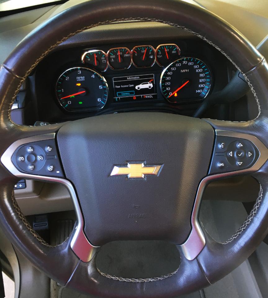 Chevrolet Suburban 2WD 4dr 1500 Premier 2017
