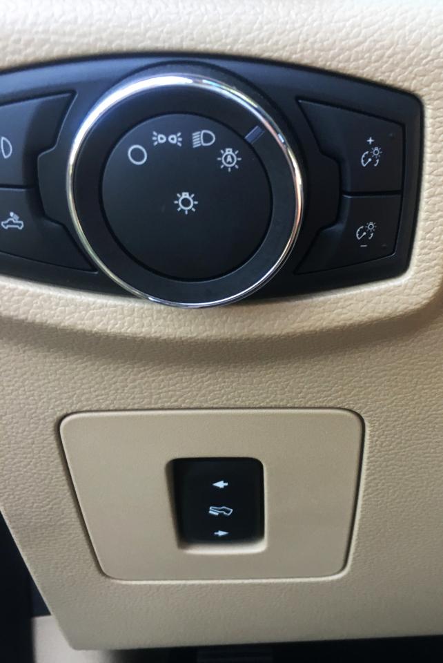 Ford F-150 4WD SuperCrew 145" King Ranch 2016