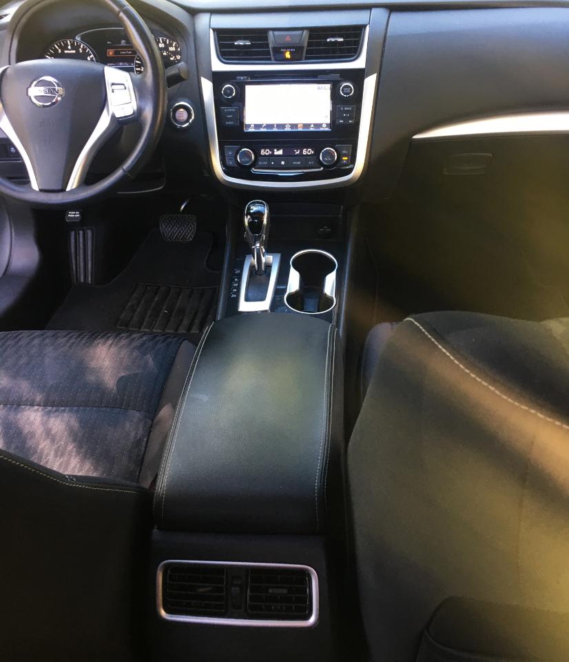 Nissan Altima 2.5 SV Sedan 2018