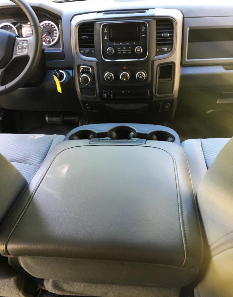 RAM 1500 2WD Quad Cab 140.5" Tradesman 2013