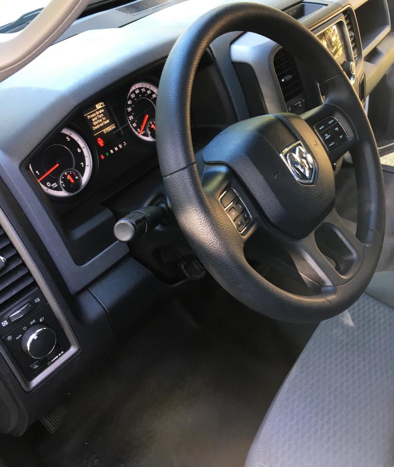 RAM 1500 2WD Quad Cab 140.5" Tradesman 2013