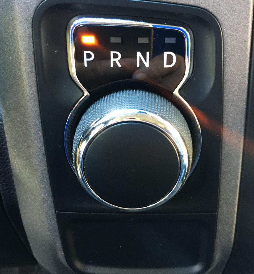 RAM 1500 2WD Quad Cab 140.5" Tradesman 2013