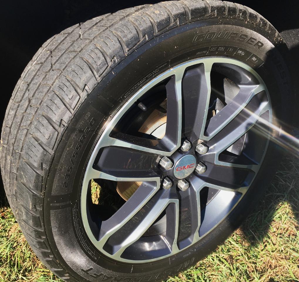GMC Acadia FWD 4dr SLT 2020