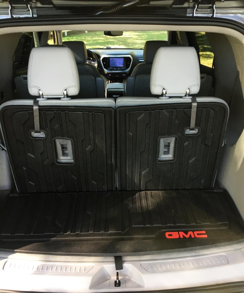 GMC Acadia FWD 4dr SLT 2020