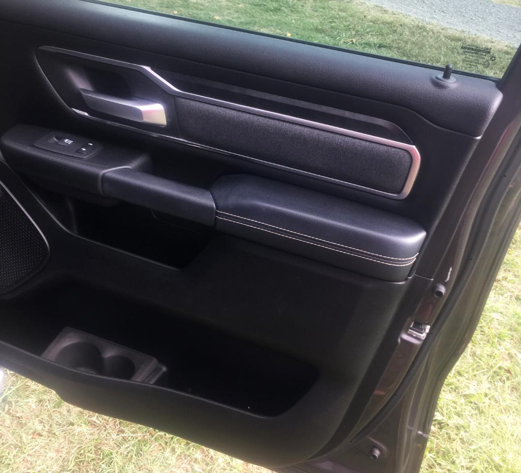 RAM 1500 Big Horn/Lone Star 4x2 Crew Cab 5'7" Box 2019