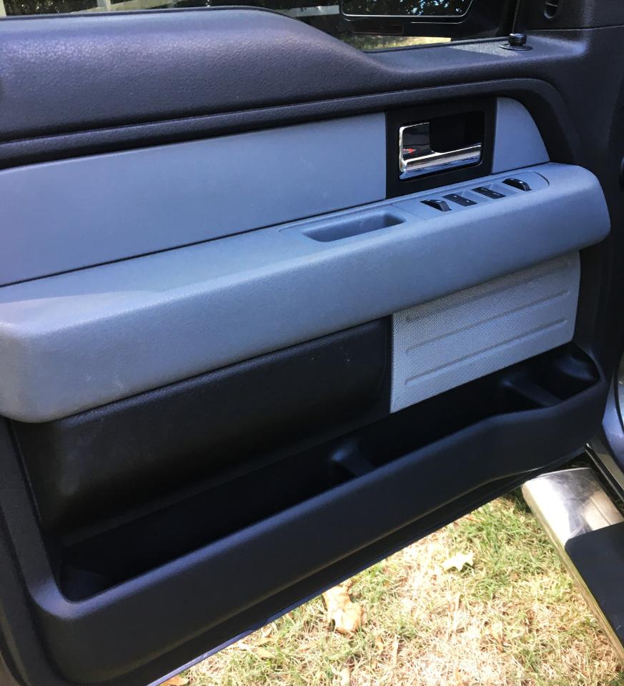 Ford F-150 4WD SuperCrew 145" Platinum 2014