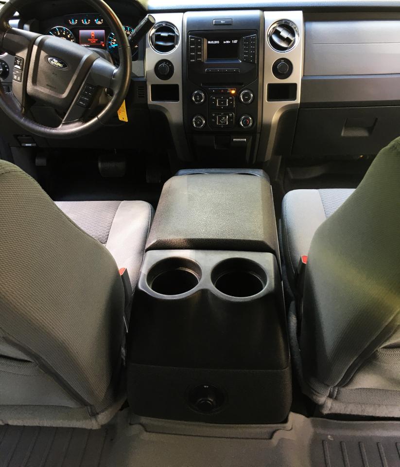 Ford F-150 4WD SuperCrew 145" Platinum 2014