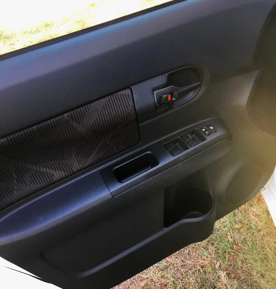 Scion xB 5dr Wgn Man (Natl) 2014