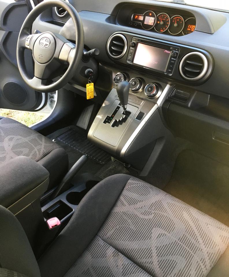 Scion xB 5dr Wgn Man (Natl) 2014