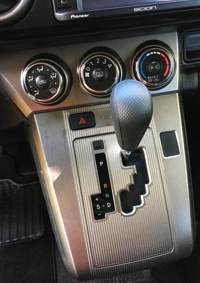 Scion xB 5dr Wgn Man (Natl) 2014