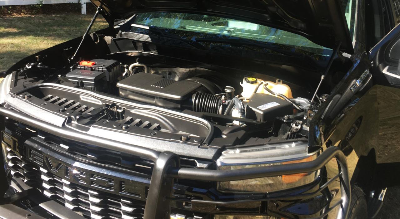 Chevrolet Silverado 1500 4WD Crew Cab 147" Custom 2019