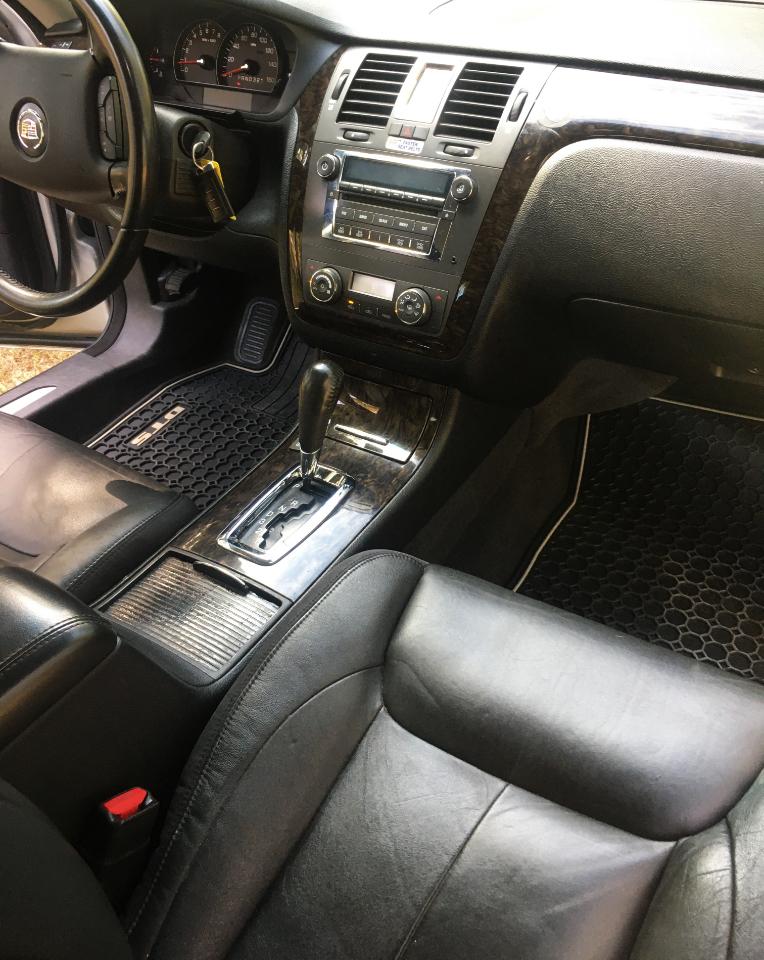 Cadillac DTS 4dr Sdn w/1SA 2008
