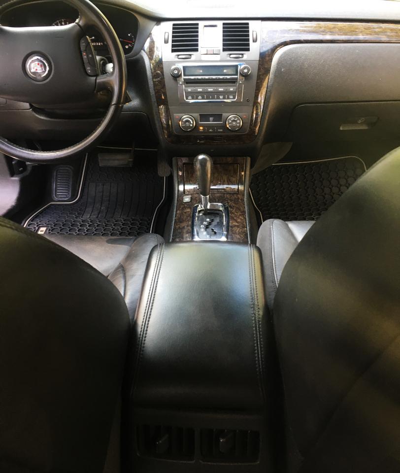 Cadillac DTS 4dr Sdn w/1SA 2008