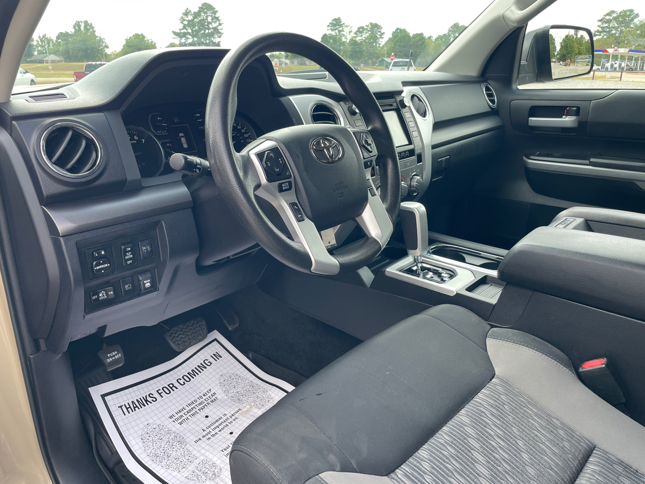 2019 Toyota Tundra SR5 CrewMax photo 9