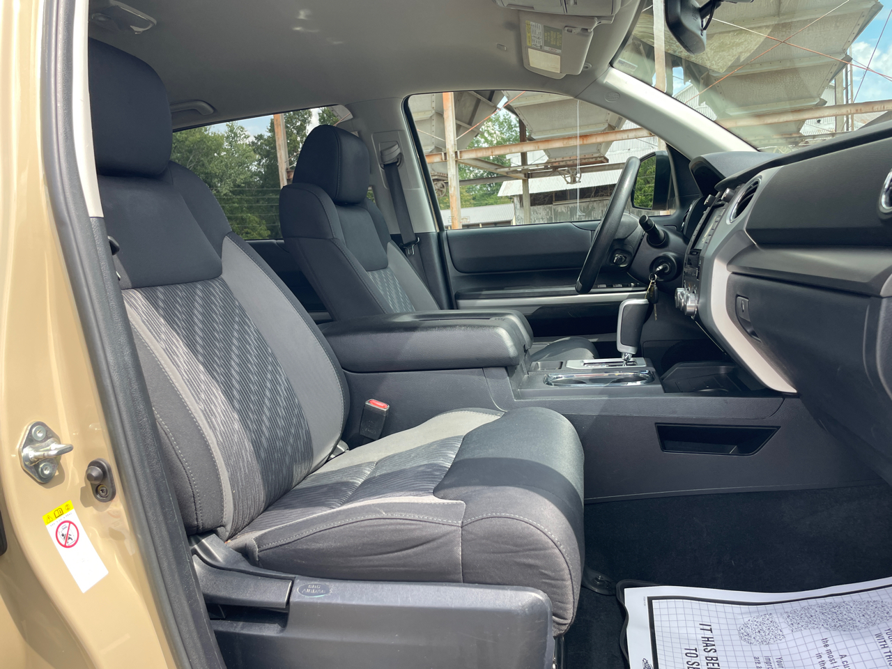 2019 Toyota Tundra SR5 CrewMax photo 18
