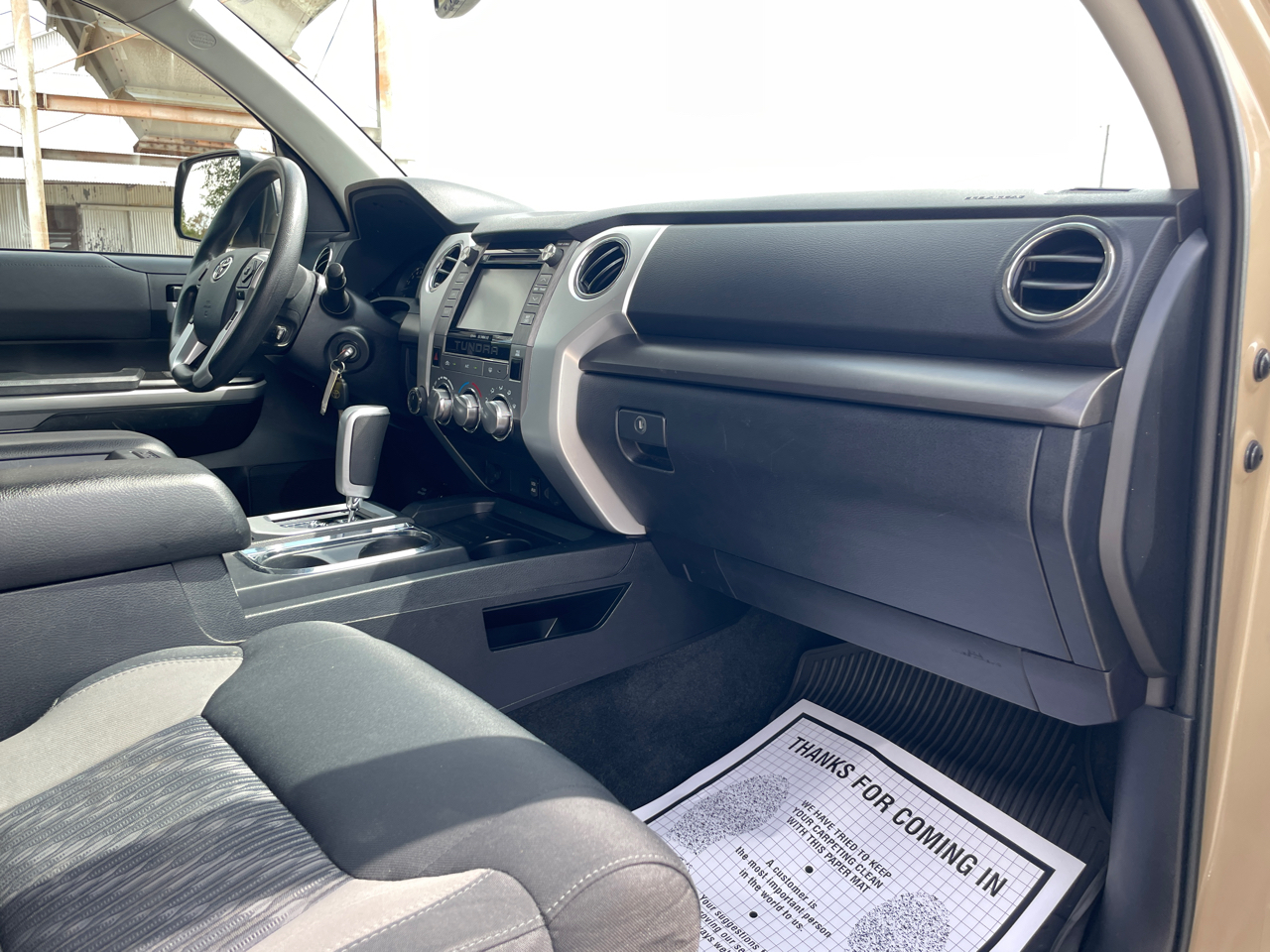 2019 Toyota Tundra SR5 CrewMax photo 19