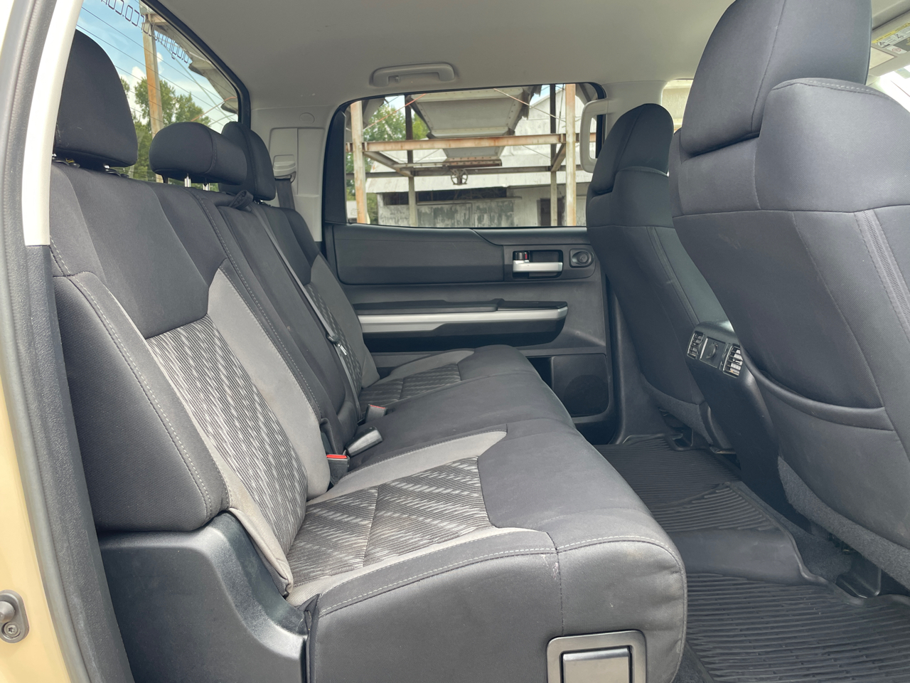 2019 Toyota Tundra SR5 CrewMax photo 20