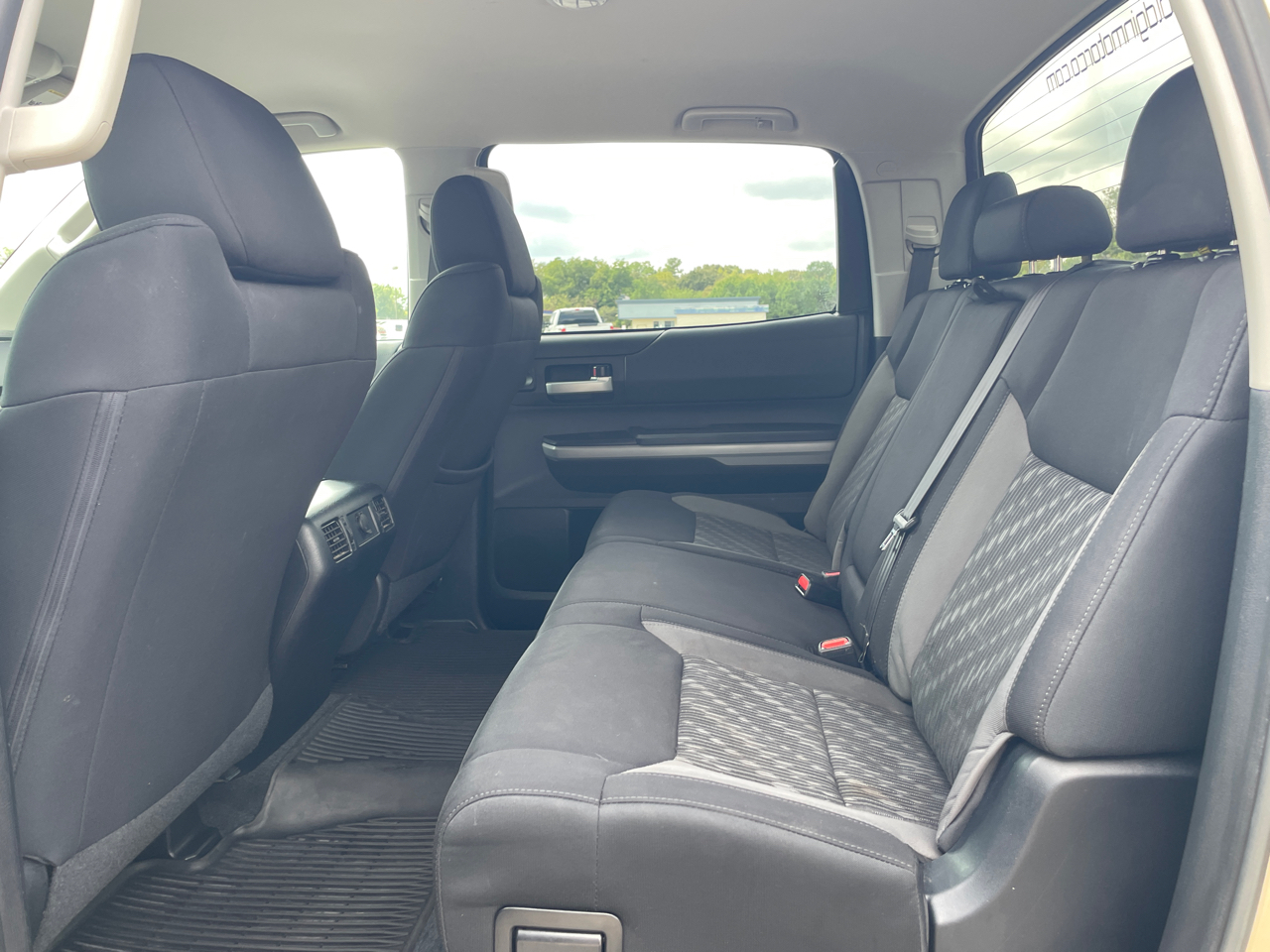 2019 Toyota Tundra SR5 CrewMax photo 21