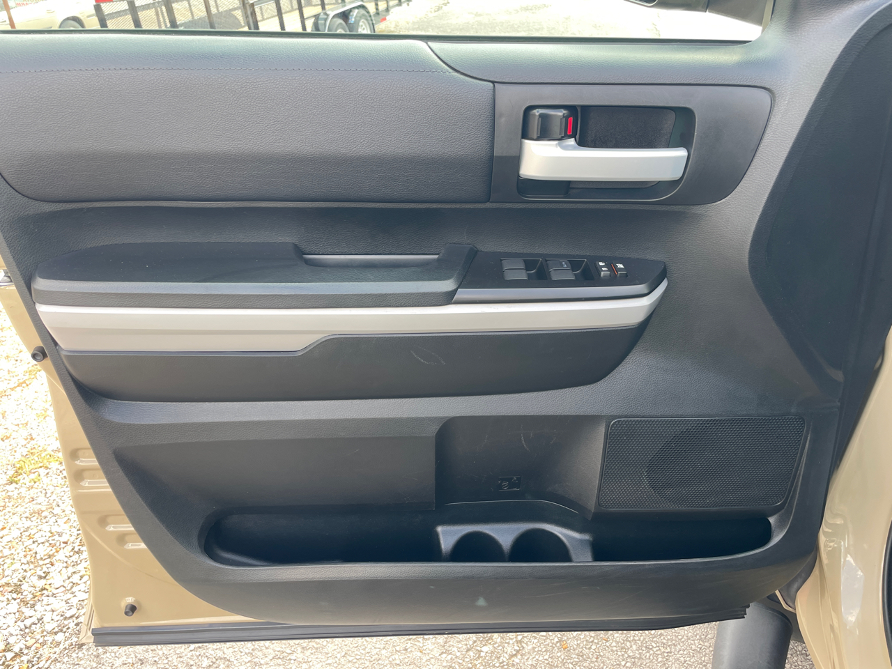 2019 Toyota Tundra SR5 CrewMax photo 22