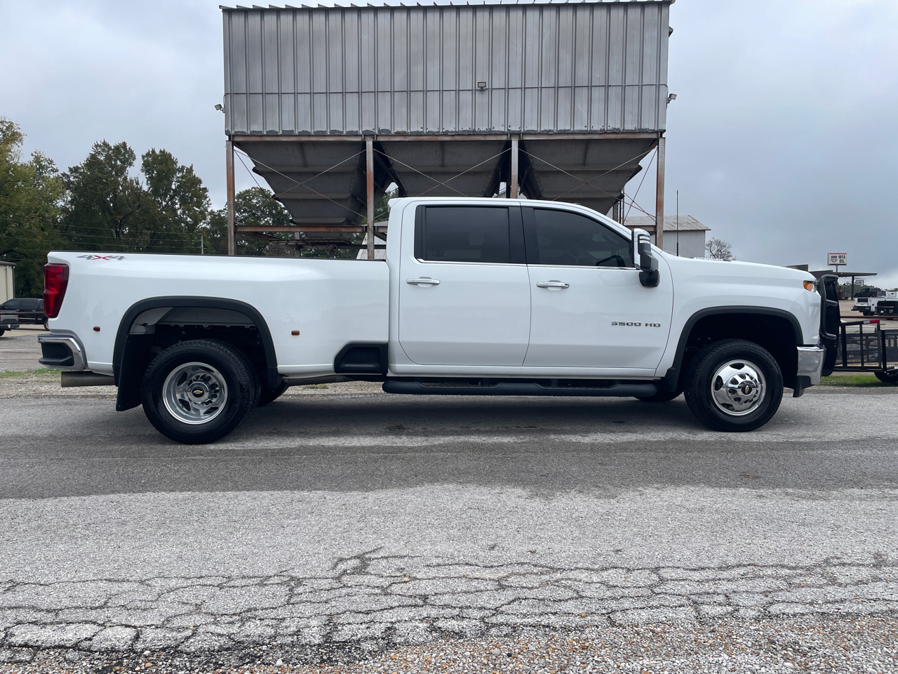 Chevrolet Silverado 3500HD LTZ Crew Cab 4WD 2022
