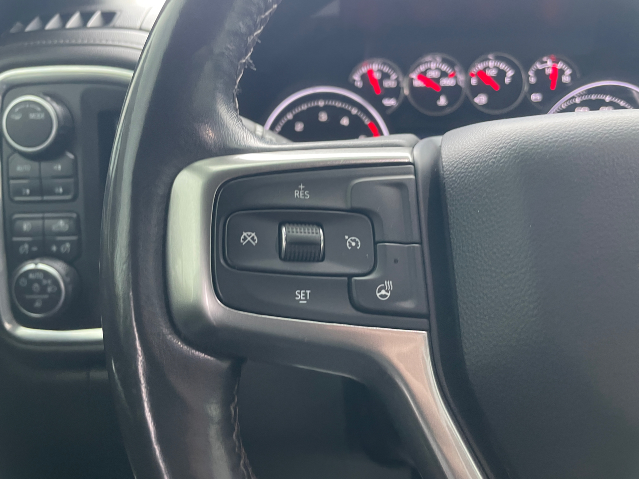 Chevrolet Silverado 3500HD LTZ Crew Cab 4WD 2022