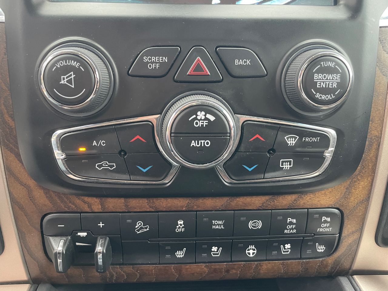 RAM 2500 Longhorn Crew Cab SWB 4WD 2017