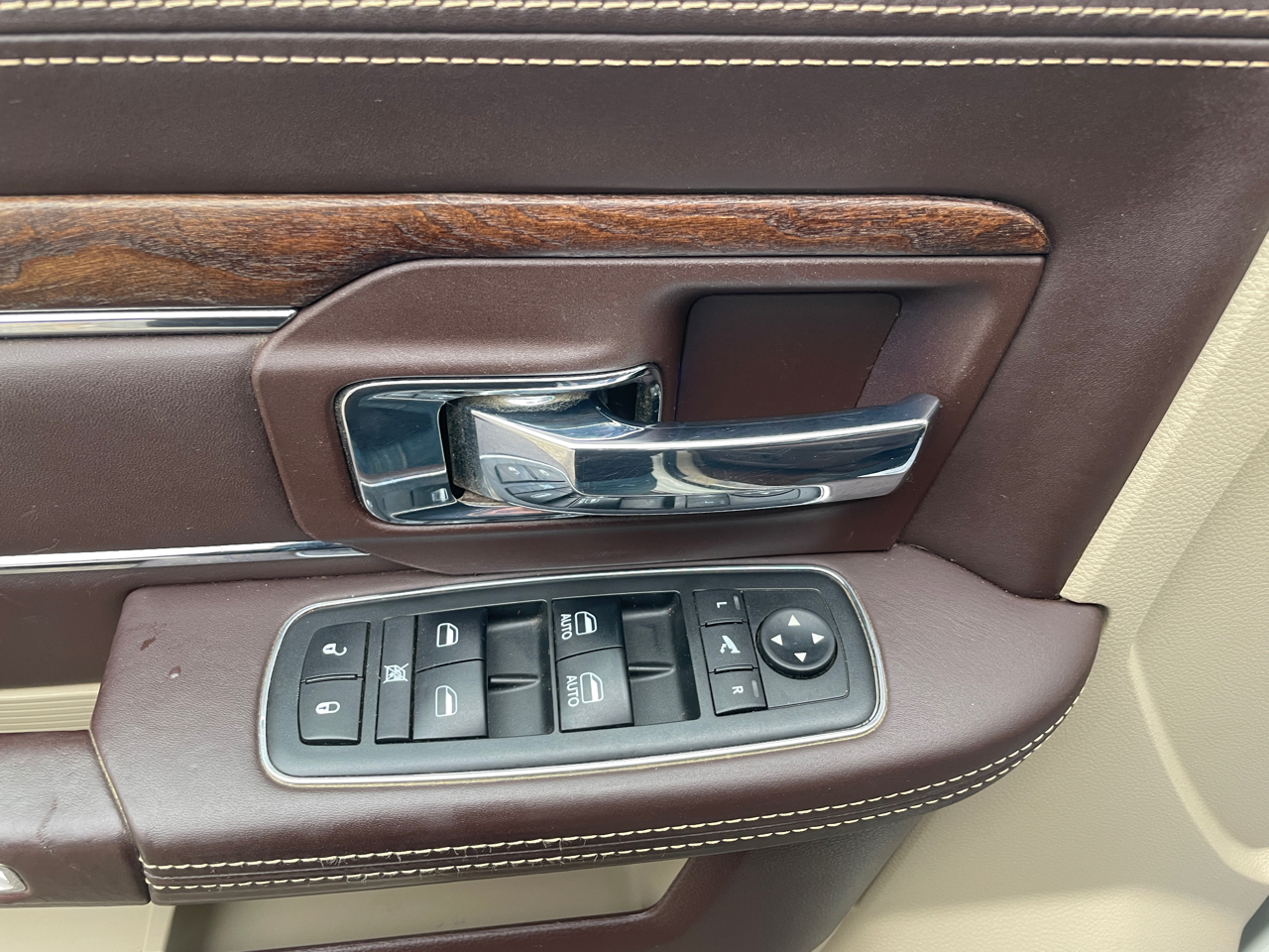 RAM 2500 Longhorn Crew Cab SWB 4WD 2017