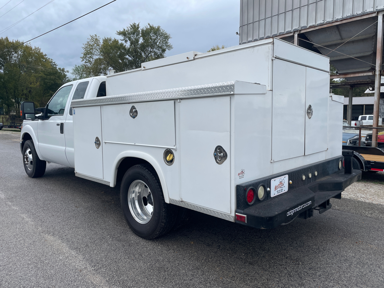 Ford F-350 SD XLT SuperCab Long Bed DRW 2WD 2016