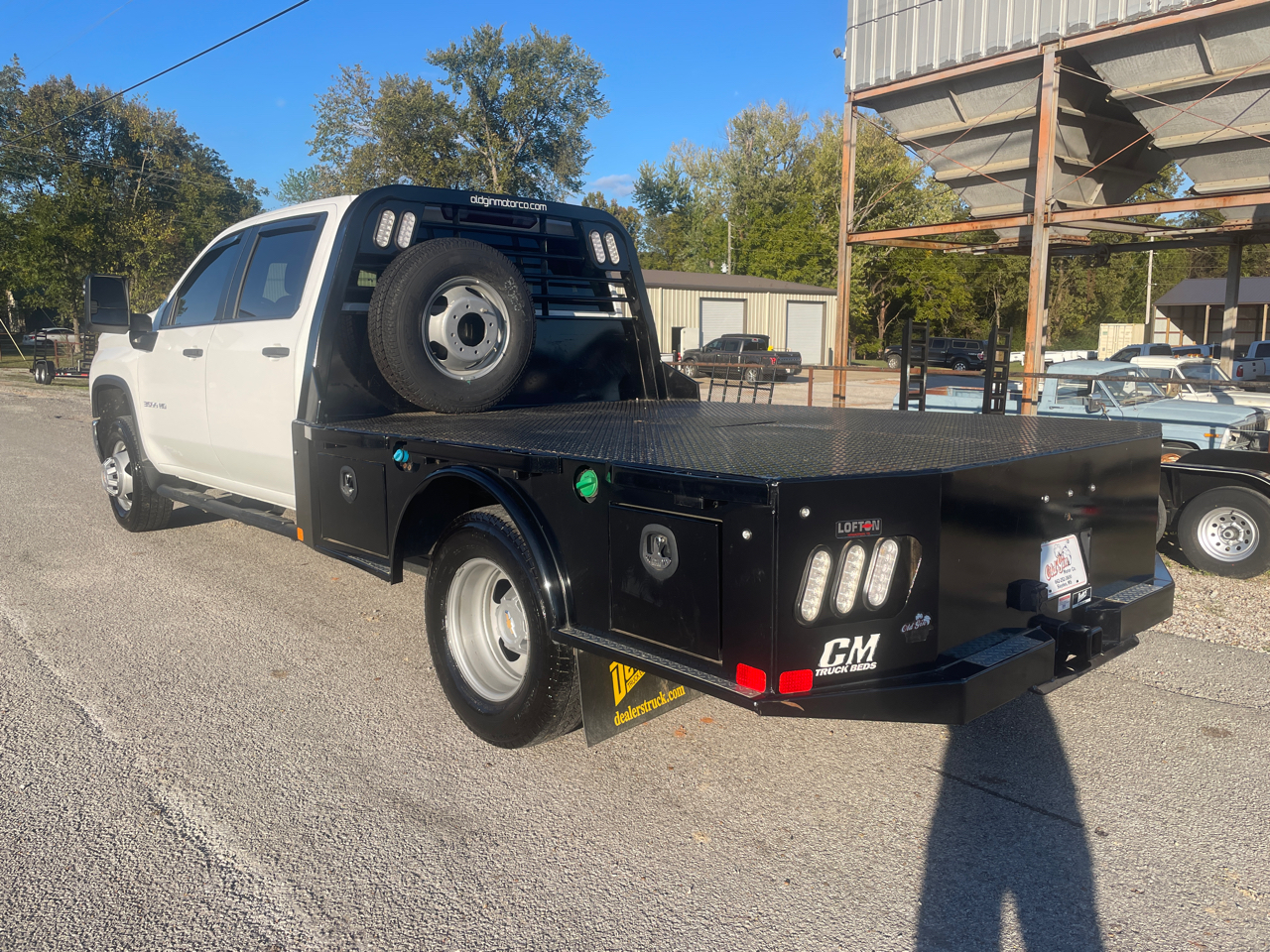 Chevrolet Silverado 3500HD Work Truck Crew Cab DRW 4WD 2024