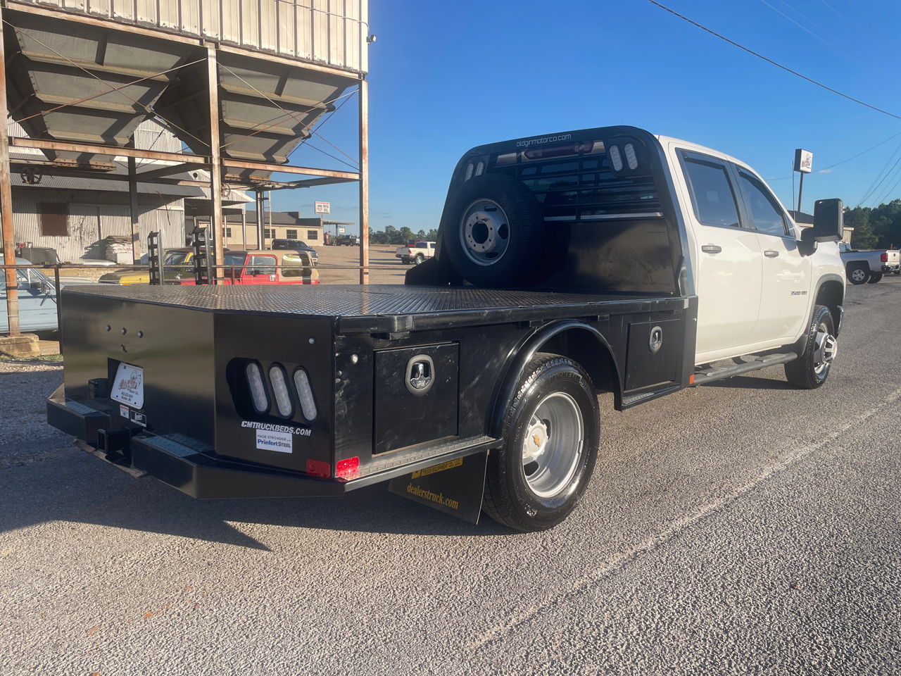 Chevrolet Silverado 3500HD Work Truck Crew Cab DRW 4WD 2024