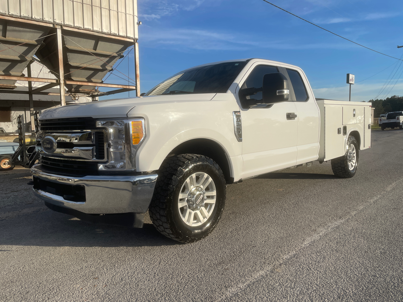 2017 Ford F-250 SD XL SuperCab 2WD
