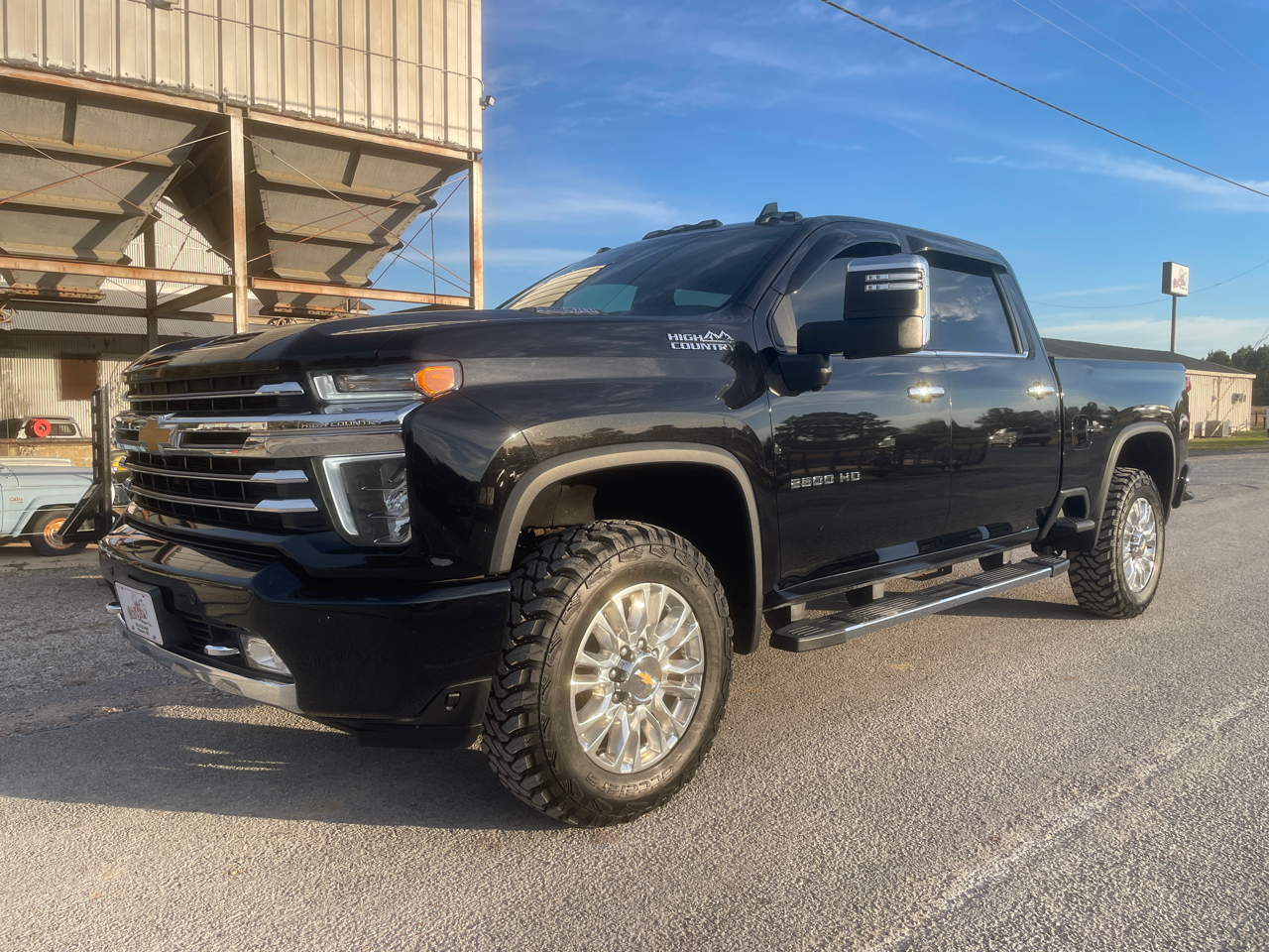 2022 Chevrolet Silverado 2500HD High Country Crew Cab Short Box 4WD