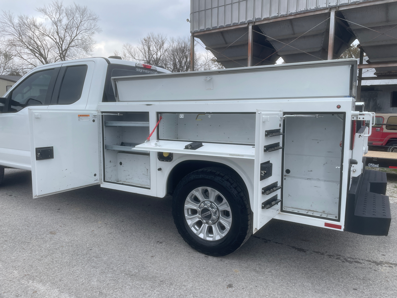 2022 Ford F-250 XL photo 4