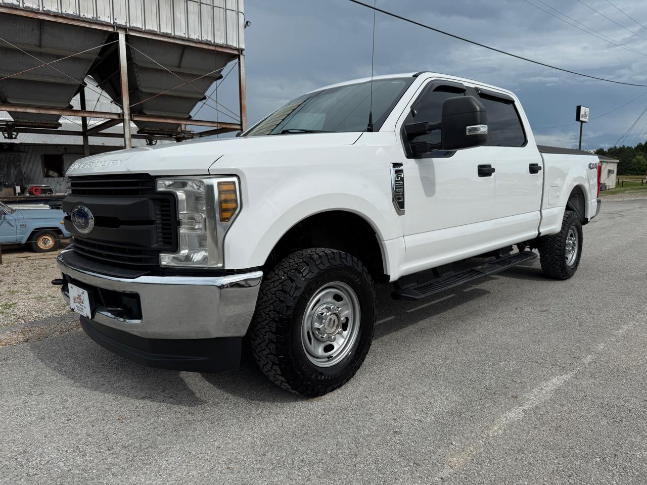 2019 Ford Super Duty F-250 SRW XL 4WD Crew Cab 6.75' Box