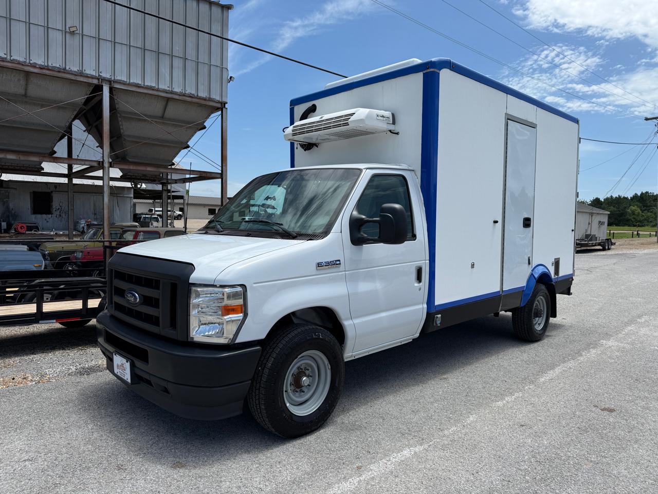 2023 Ford E-Series Cutaway E-350 SRW 158" WB