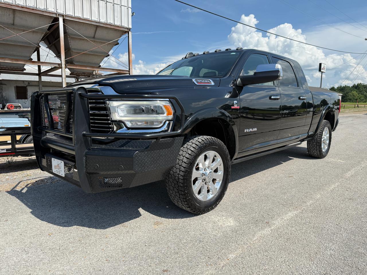 2022 RAM 3500 Laramie 4x4 Mega Cab 6'4" Box