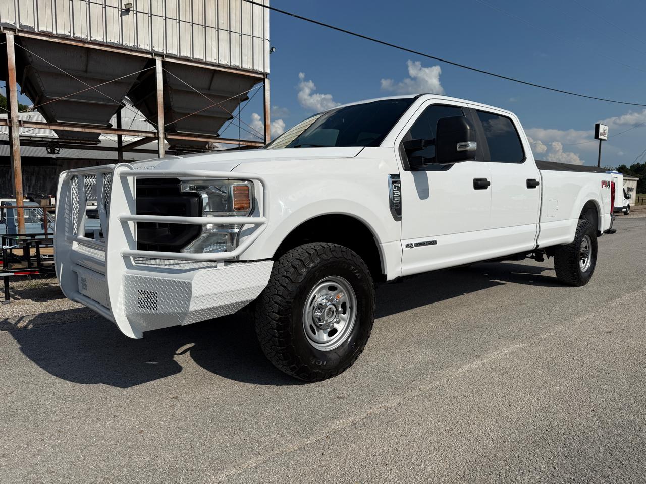 2022 Ford Super Duty F-350 SRW XL 4WD Crew Cab 8' Box