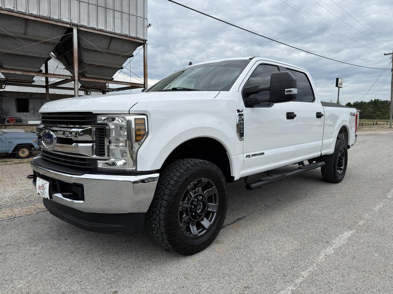 2019 Ford Super Duty F-250 SRW XLT 4WD Crew Cab 6.75' Box