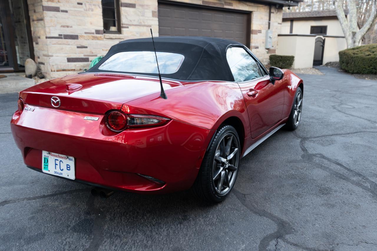 Mazda MX-5 Miata Grand Touring 6AT 2016