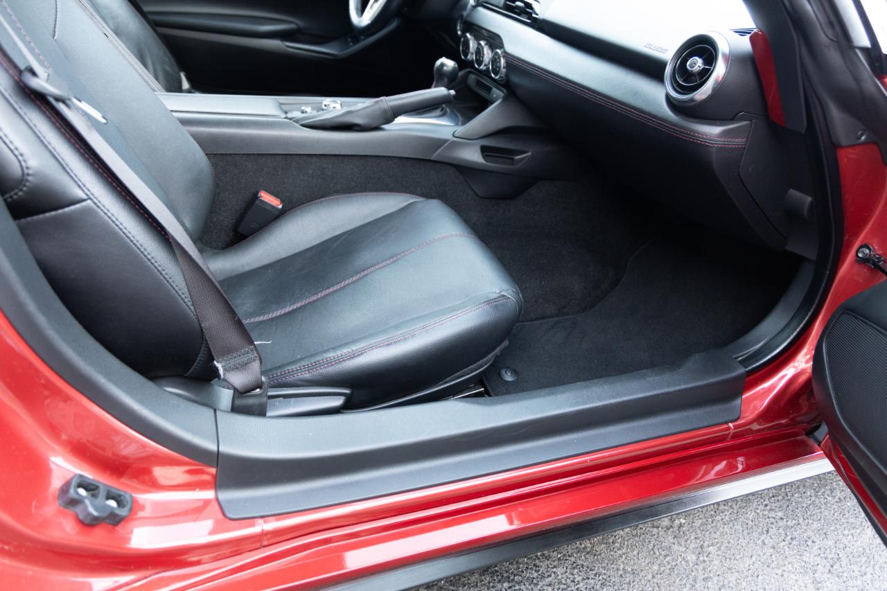 Mazda MX-5 Miata Grand Touring 6AT 2016