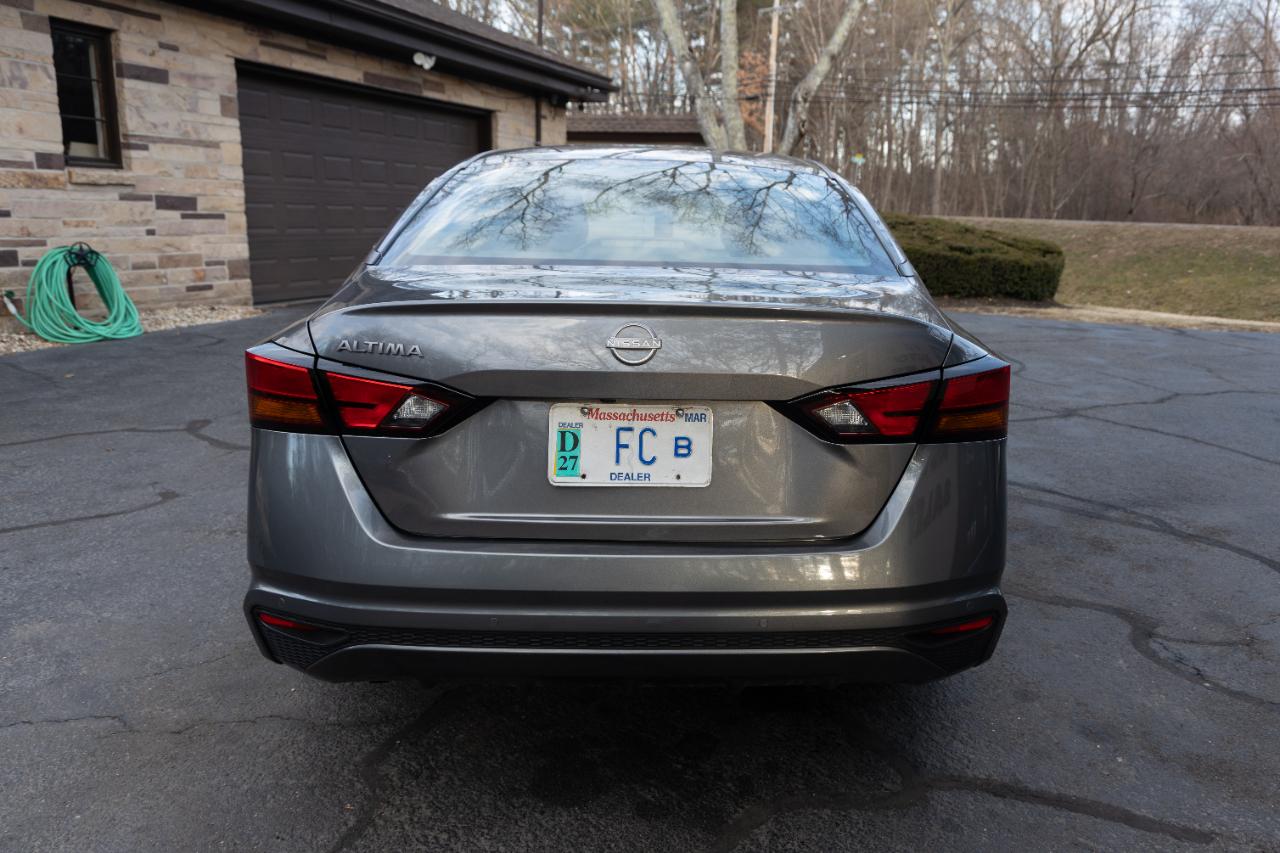 Nissan Altima 2.5 S 2024