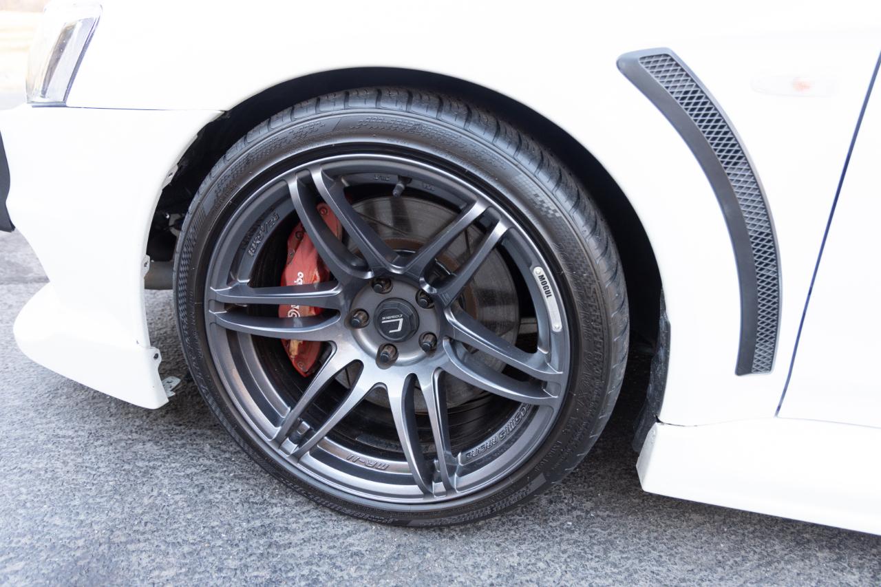 Mitsubishi Lancer Evolution GSR 2011