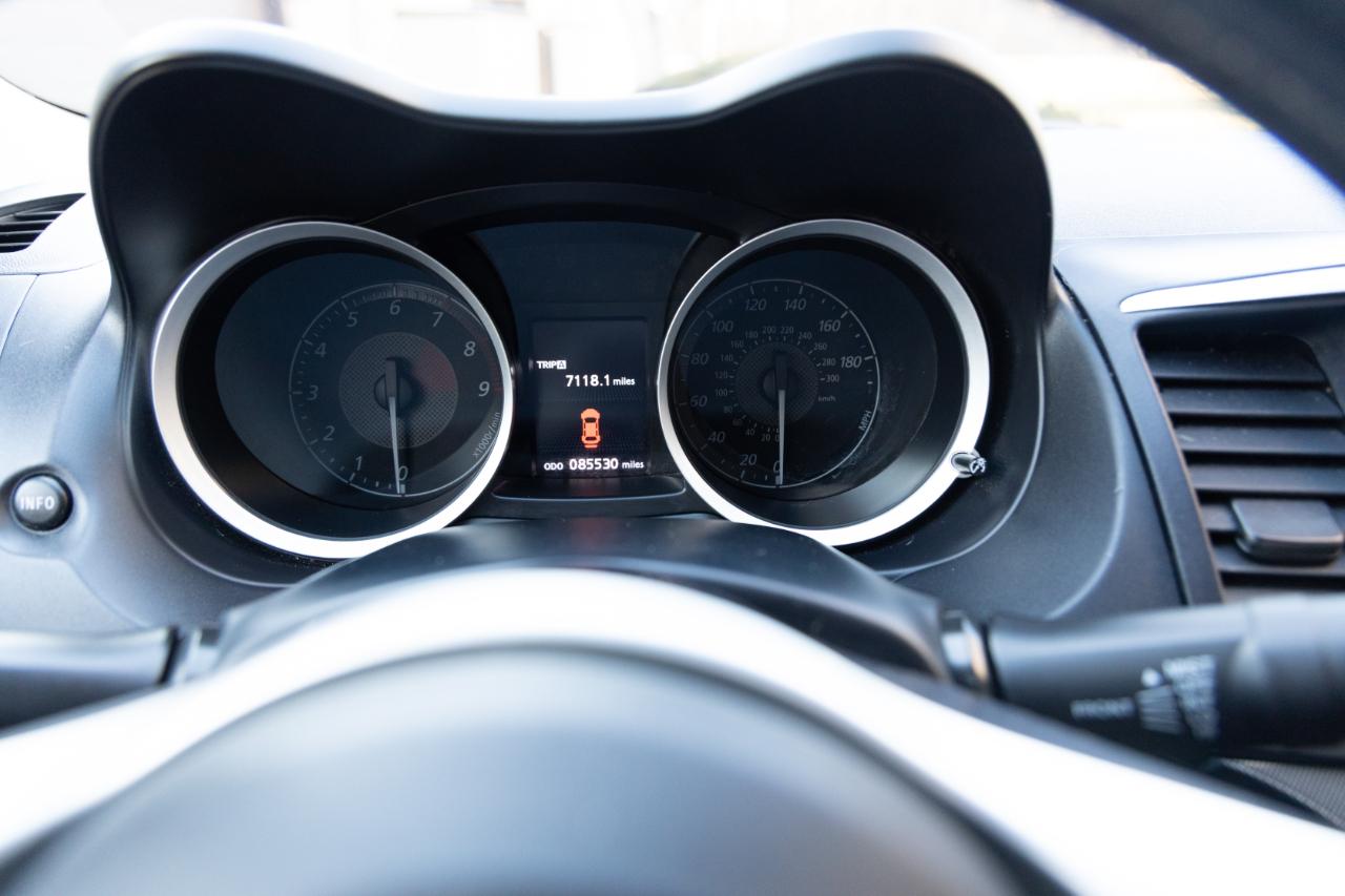 Mitsubishi Lancer Evolution GSR 2011