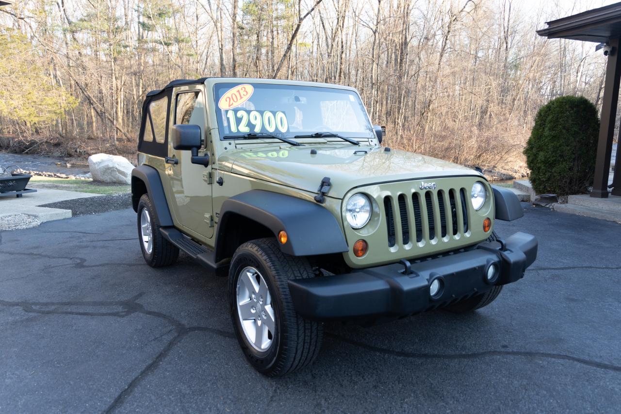Jeep Wrangler Sport 4WD 2013