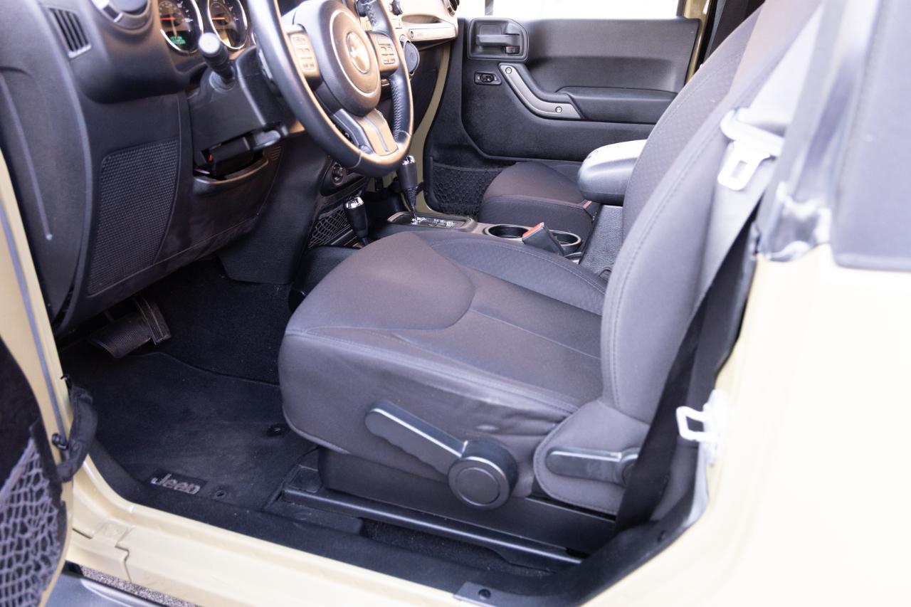 Jeep Wrangler Sport 4WD 2013