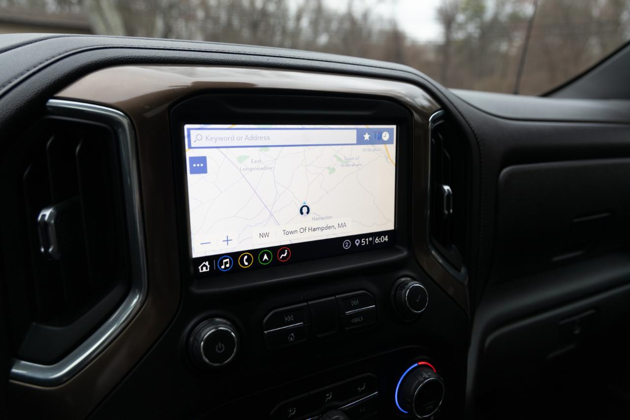 Chevrolet Silverado 1500 High Country Crew Cab 4WD 2020